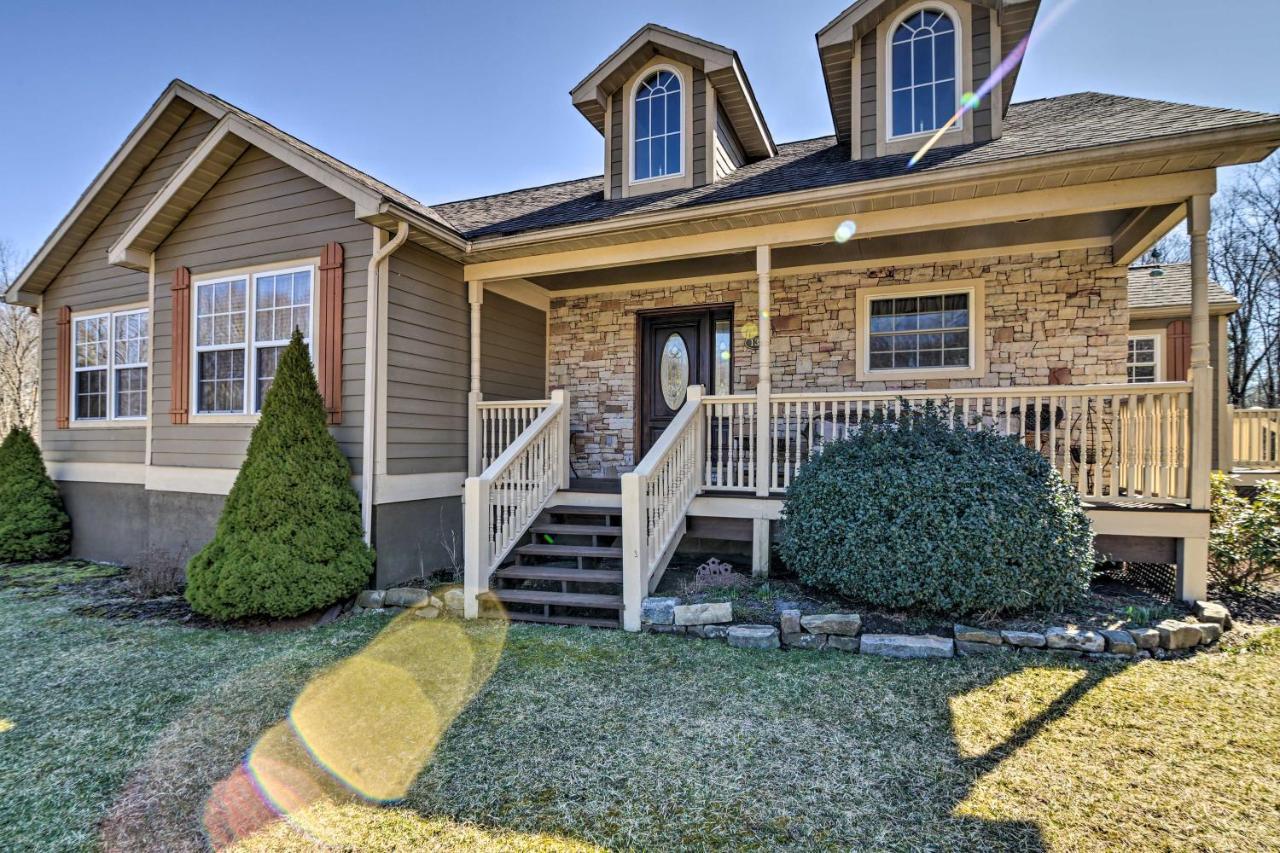 Private Family Home With Deck, Porch And Forest Views! McComas Beach Exterior photo